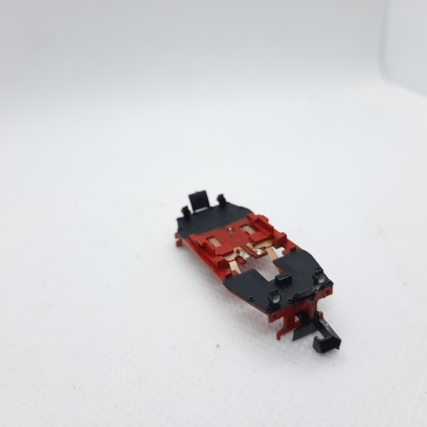 Minitrix Br98.3 / Glaskasten Umlaufblech mit Anbauteilen 41201505